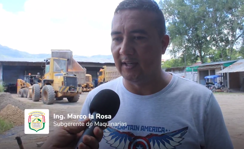  Personal Municipal de Juanjuí realizó trabajos de parchado en Jr. Huallaga