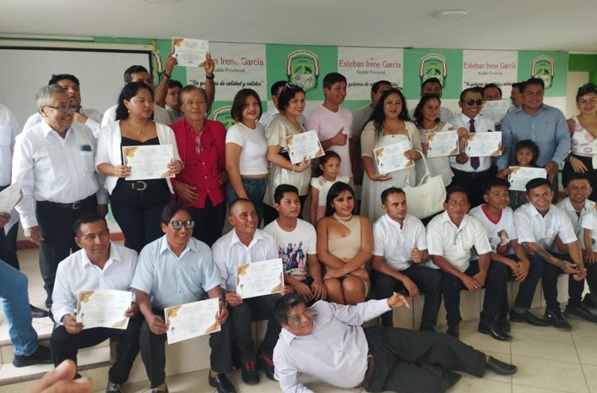  Rindieron merecido homenaje a los talentosos músicos de la provincia mariscalense en conmemoración del Día del Músico.