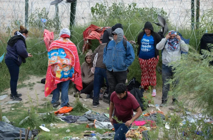  El frío de hasta tres grados exacerba la crisis de los migrantes en la frontera norte de México