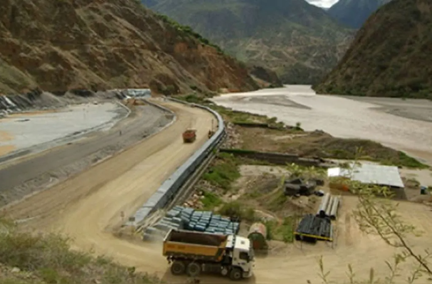  “Nadie tiene el derecho de atentar contra la vida”: Gremios condenan atentado en minera Poderosa y exigen intervención del Gobierno