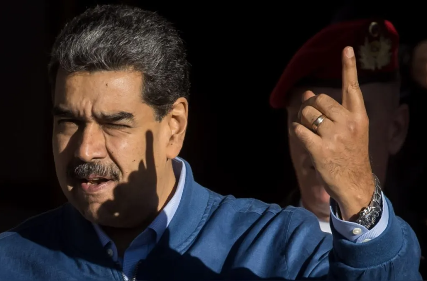  Nicolás Maduro ordena «acción defensiva» en el Atlántico ante llegada de buque británico a Guyana