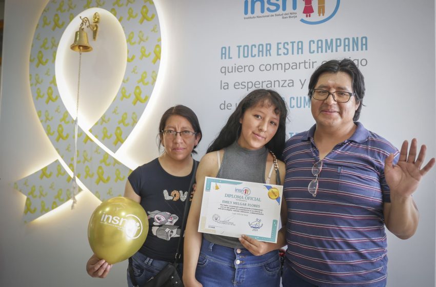  Quinceañera recibió la mejor noticia como regalo: superó el cáncer [fotos y video]