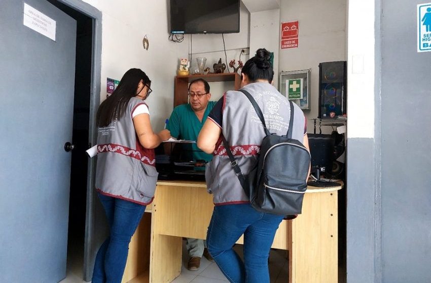  Realizan operativo conjunto a establecimientos de salud privados