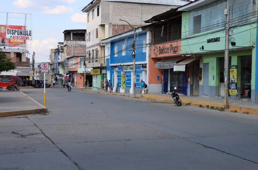  Población de la ciudad de Juanjuí no embanderan sus domicilios