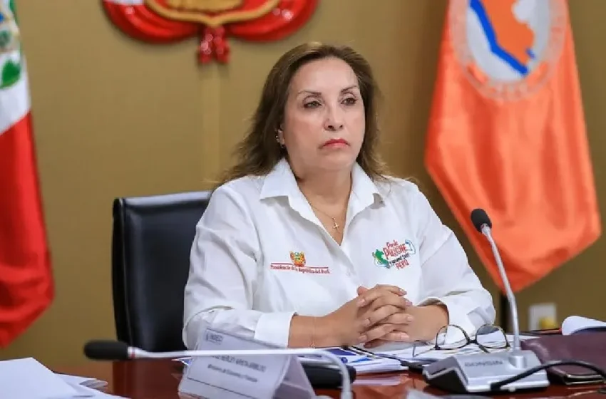  Fiscalía otorgó plazo de 24 horas a Dina Boluarte para entregar documentos de salud que motivaron intervención quirúrgica