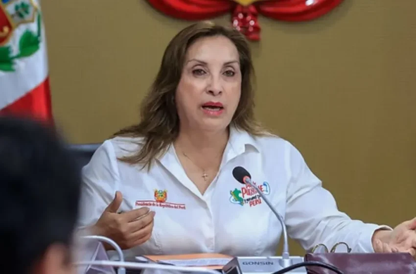 Dina Boluarte se reunirá con cinco jefes de Estado y 14 líderes empresariales durante Foro Económico Mundial, anuncia el canciller
