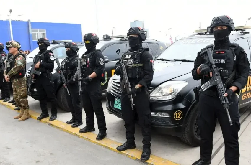  Defensoría de la PNP dice que ley que permite a policías abatir en casos de flagrancia «tiene que cumplirse con retroactividad»