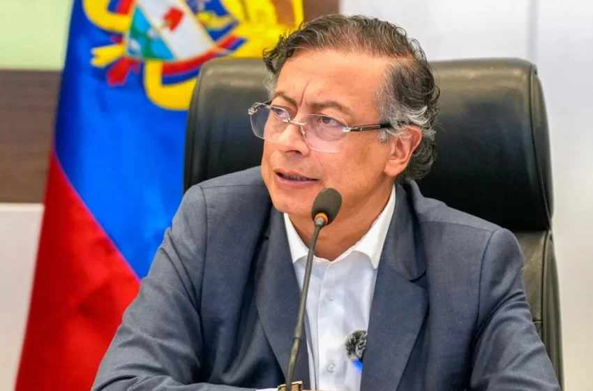  Exvicepresidente de Colombia tras atentado contra Miguel Uribe: Gustavo Petro «crea las condiciones de violencia»