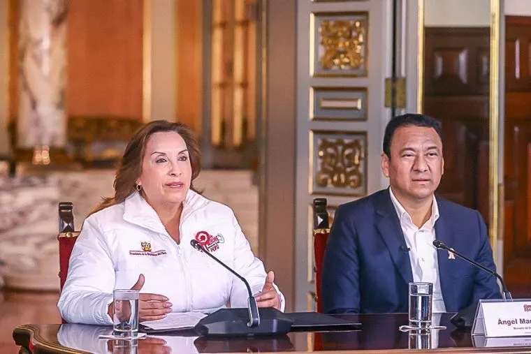 Presidenta Boluarte anuncia compra de 1,000 tractores para agricultores de zonas vulnerables