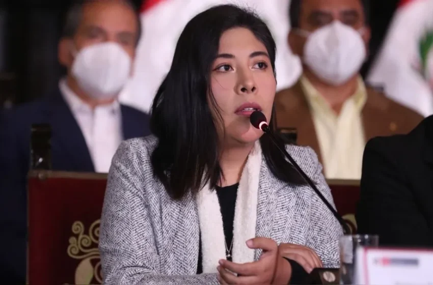  Betssy Chávez fue trasladada al hospital María Auxiliadora «como medida de prevención», informó el INPE