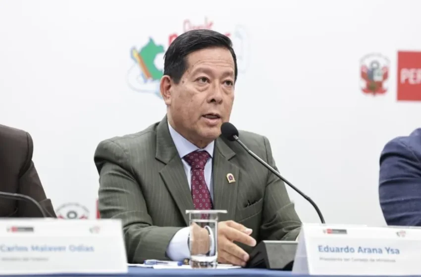  Congreso aprobó invitar al Eduardo Arana y al resto del Gabinete para hoy a las 3:00 p.m. tras ataque a Agua Marina