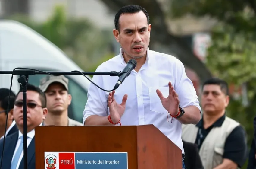  José Jerí dice que Betssy Chávez no podrá salir del país hacia México «el tiempo que el Gobierno del Perú determine»