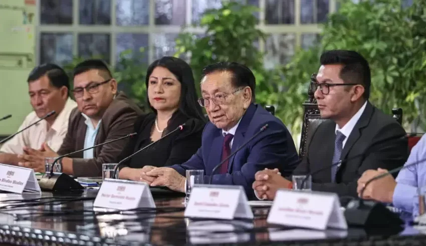  Ejecutivo brindará S/ 100 mil a municipalidades para atender emergencias por lluvias: Balcázar se reunió con alcaldes