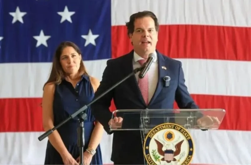  Embajador estadounidense Bernie Navarro confirma que los primeros aviones F-16 llegarán en el 2029: «Son los más avanzados del mundo»