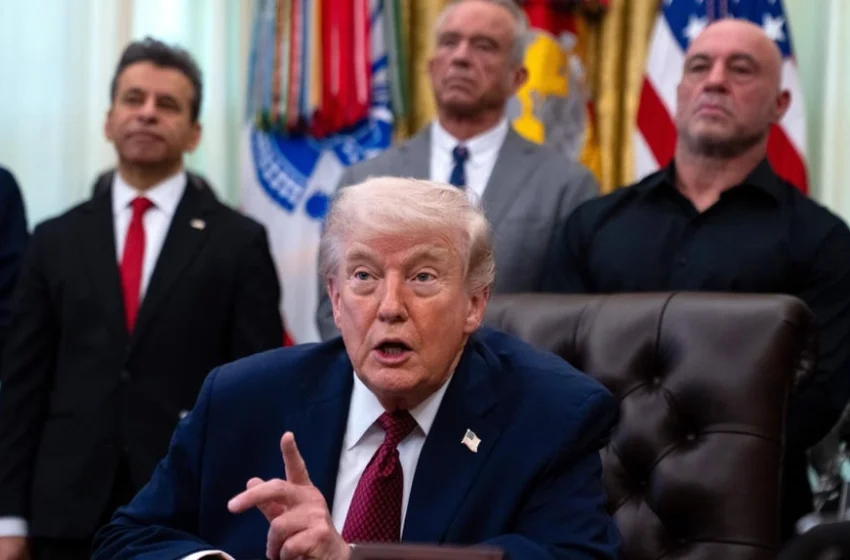  Donald Trump extiende el alto el fuego hasta que Irán presente una propuesta de acuerdo