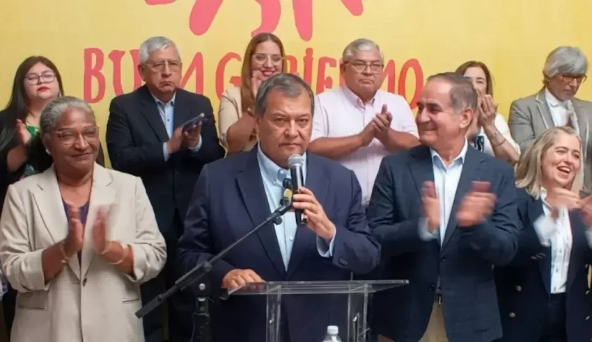  Jorge Nieto anuncia que el partido Buen Gobierno viciará su voto en la segunda vuelta electoral