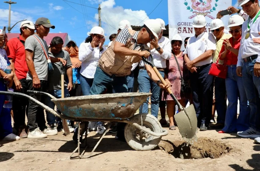  Gobernador de San Martín coloca primera piedra del asfaltado de 65 cuadras en barrio La Merced