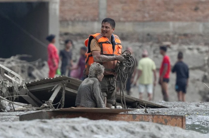  Tragedia en Nepal: autoridades suben a 553 los fallecidos tras la riada e intensifican búsqueda de desaparecidos