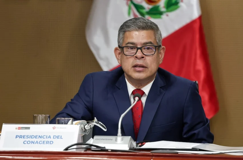  Luis Galarreta amenaza al Congreso: “Ojalá recapaciten, porque hasta ahora hemos mantenido paciencia y actitud republicana”